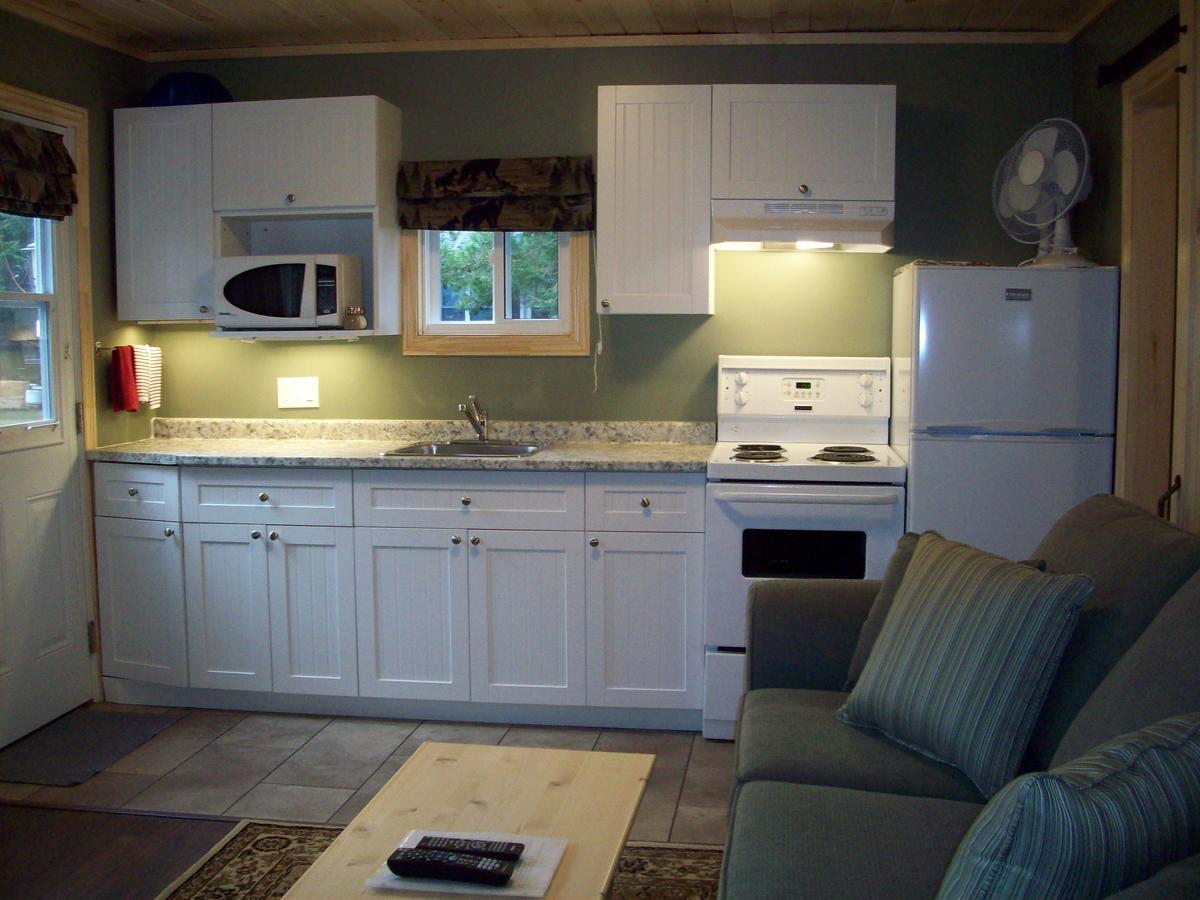 Lakewoods Cottage Oxtongue Lake Exterior photo
